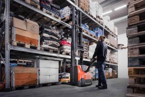 apilador-electrico-toyota-5